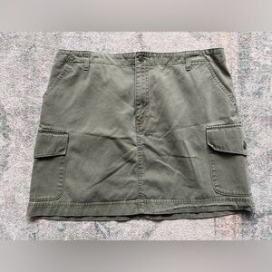 GAP Khaki Green Utility Skirt